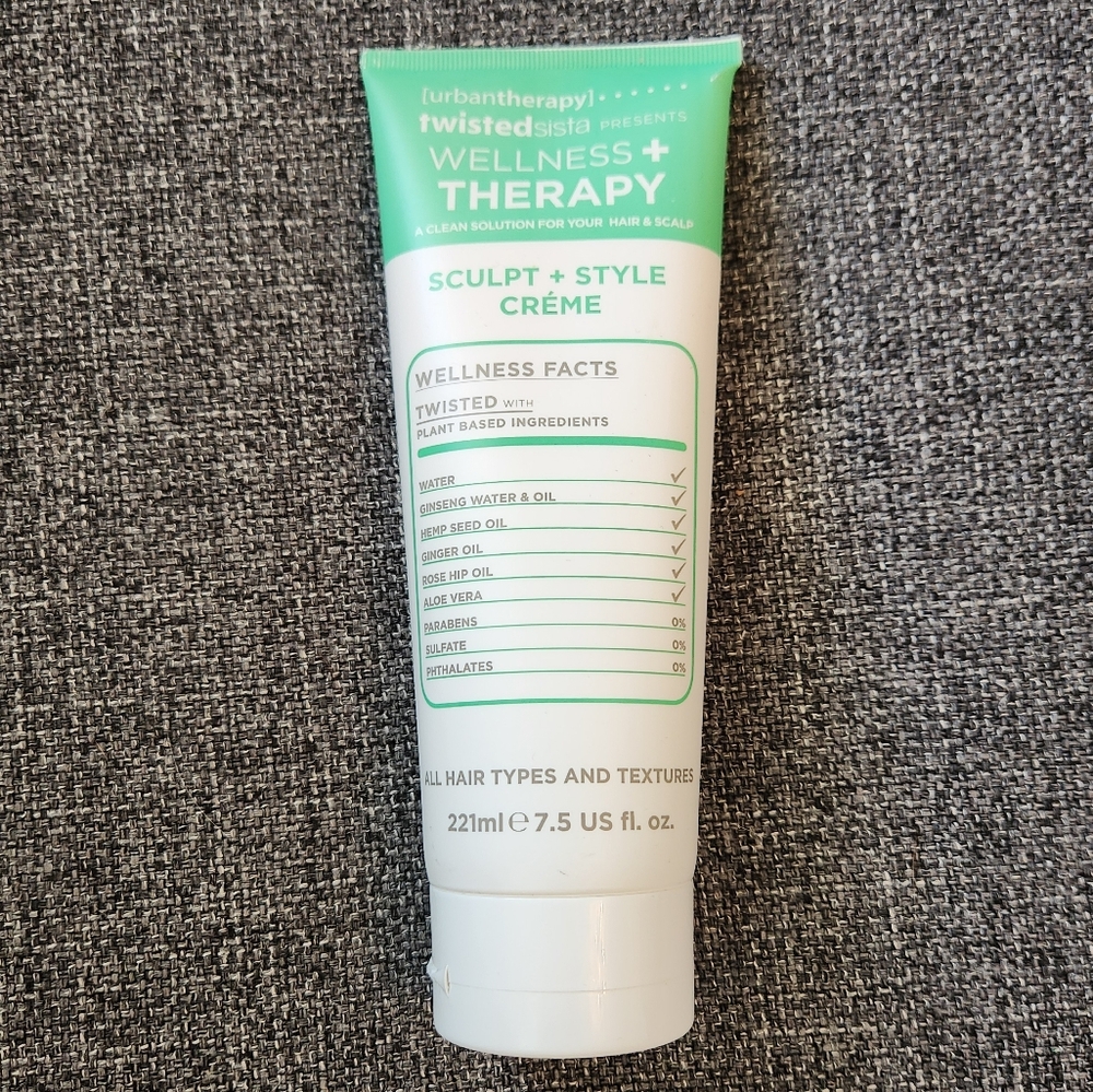 NWT Twisted Sista Wellness Therapy Sculpt and Style Creme